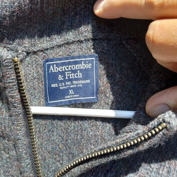 Abercrombie & Fitch Wool Sweater Men's Extra Large Brown Mock 1/4 Zip Pullover - Picture 9 of 10